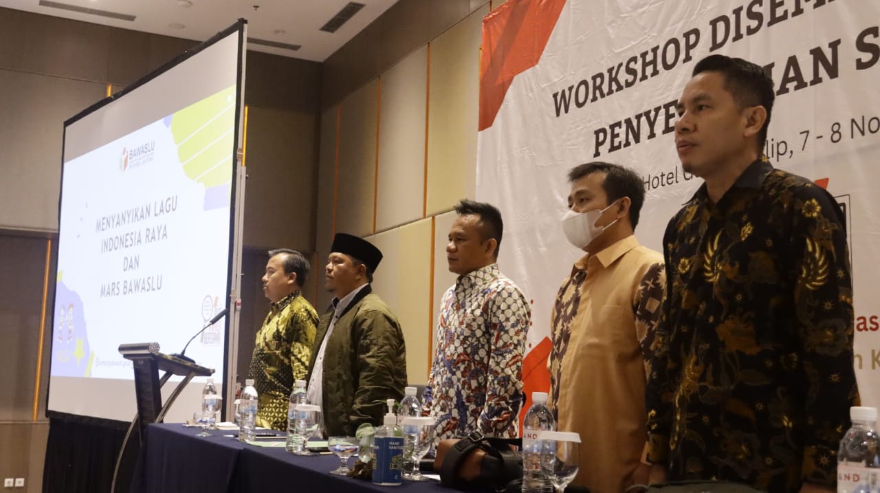 <em>Jangan Lelah Upgrade Diri</em>