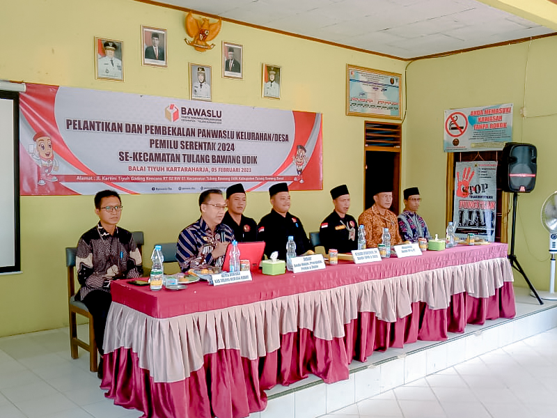 Kasek Bawaslu Lampung Hadiri Pelantikan PK/D