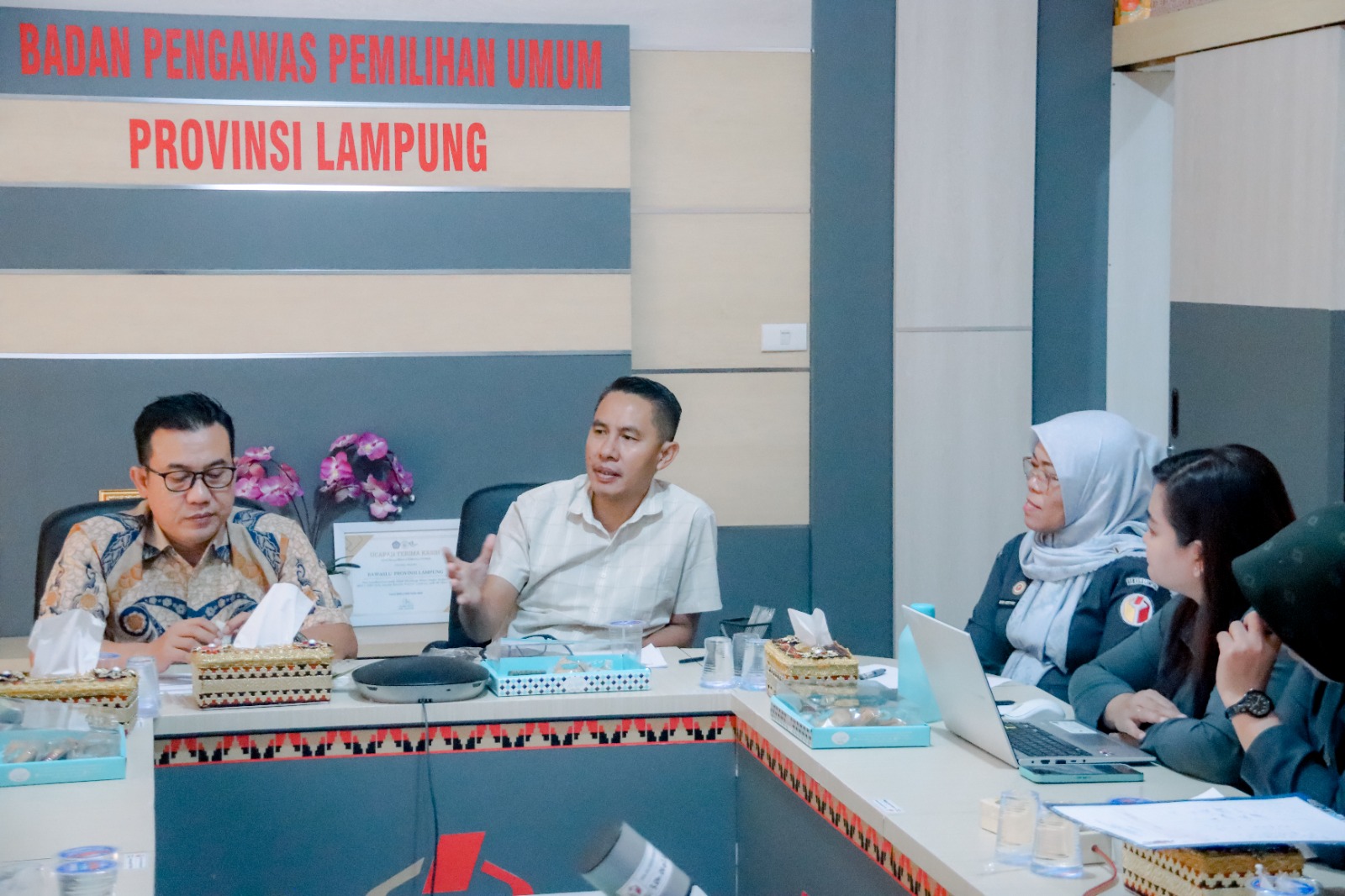 Bawaslu Lampung Adakan Rapat Persiapan Bimtek Penyelesaian Sengketa Proses Pemilu