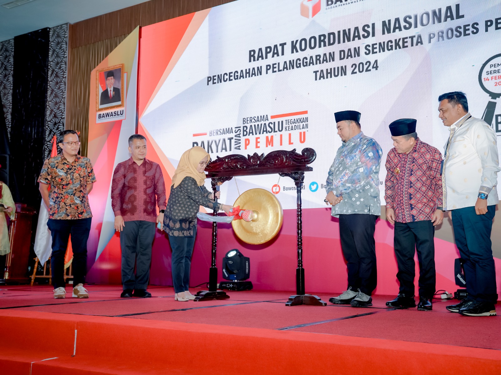 Buka Rakornas Pencegahan Pelanggaran dan Sengketa Proses Pemilu Tahun 2024, Lolly Ingatkan 3 Hal Penting