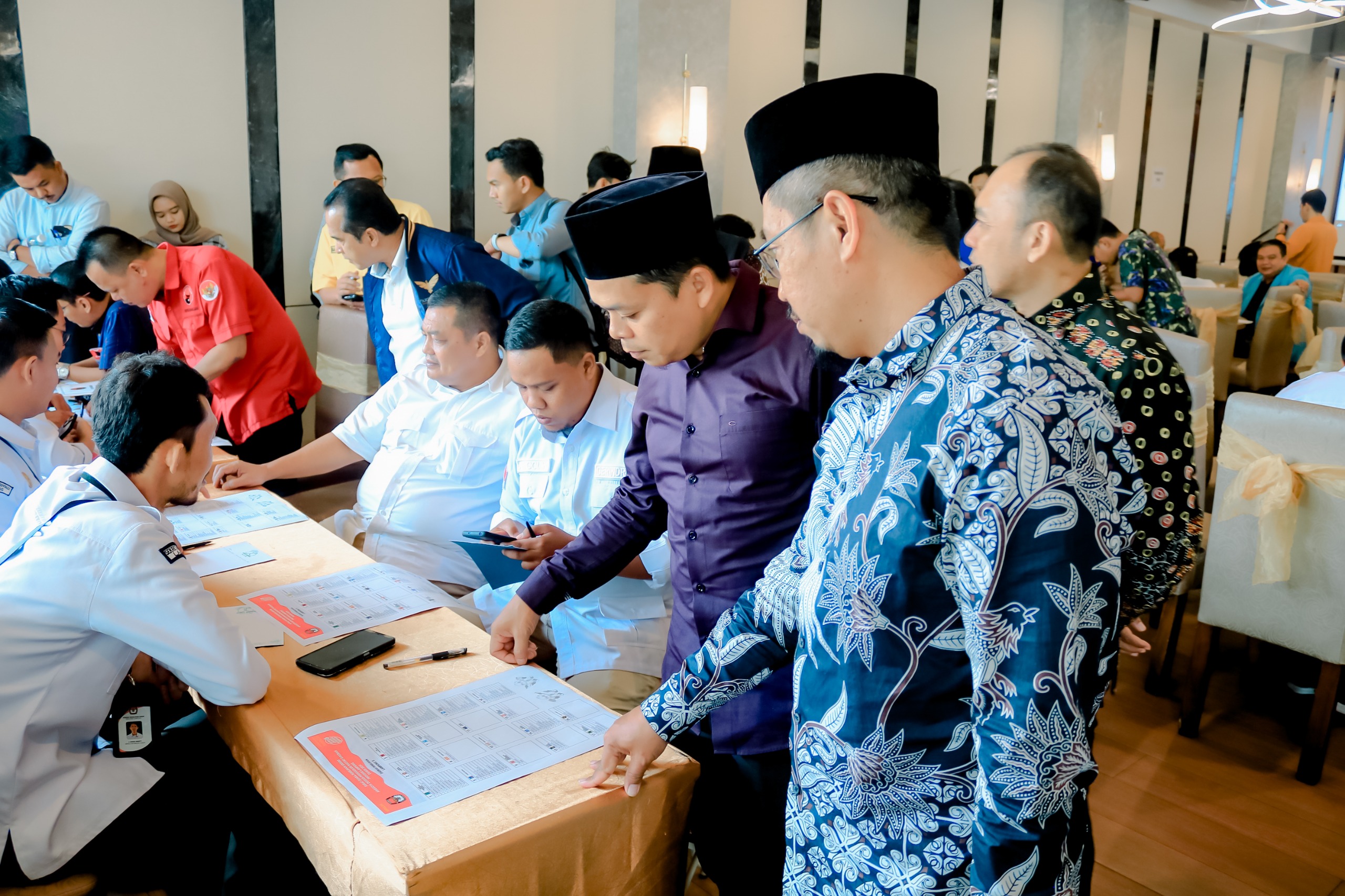 Bawaslu Lampung Hadiri Validasi Spesimen Surat Suara Calon Anggota DPRD Provinsi Lampung pada Pemilu Tahun 2024