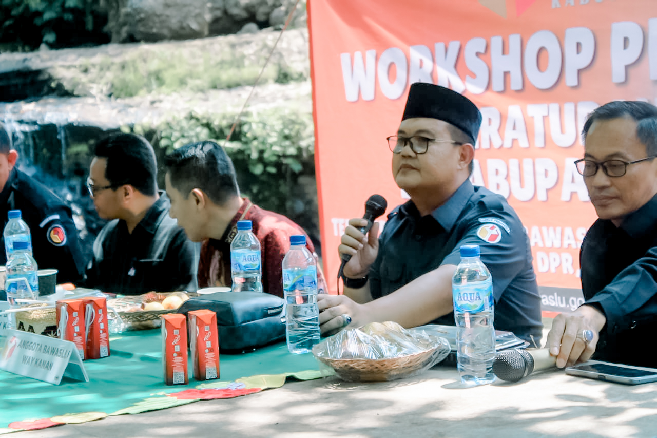 Bawaslu Gelar Workshop Produk Hukum Dengan Panwascam