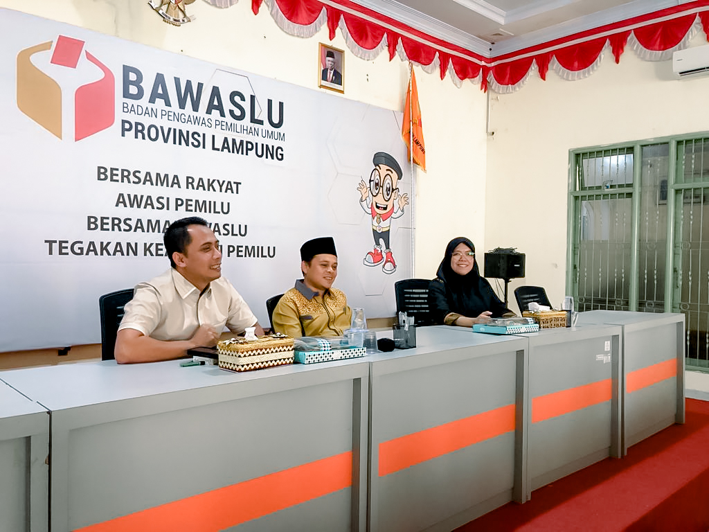 Tingkatkan Kerja-kerja Pencegahan, Bawaslu Lampung Gelar Rapat Pengisian Aplikasi Form Pencegahan Online