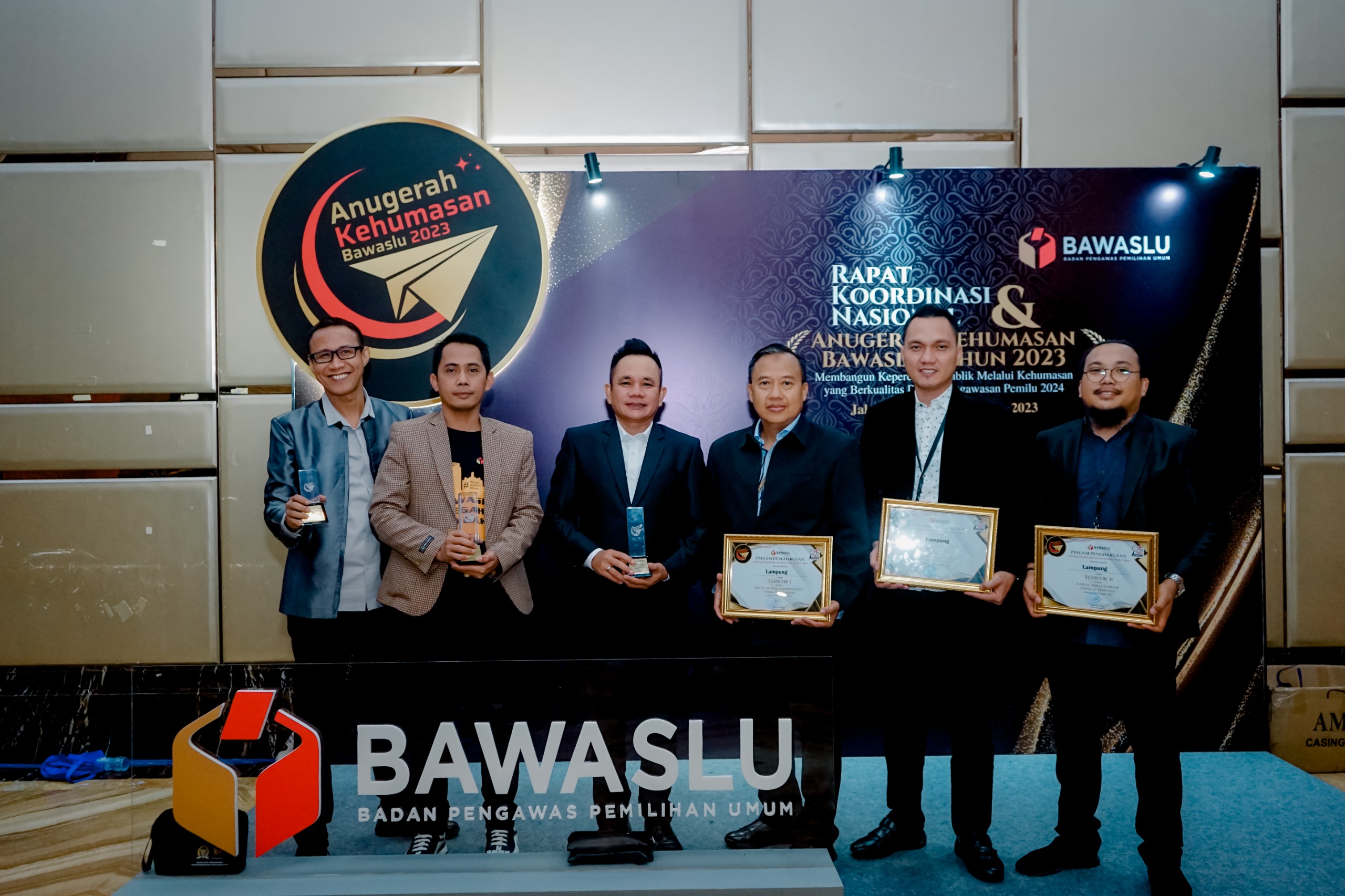 Humas Bawaslu Lampung Sabet Tiga Penghargaan dari Bawaslu Republik Indonesia