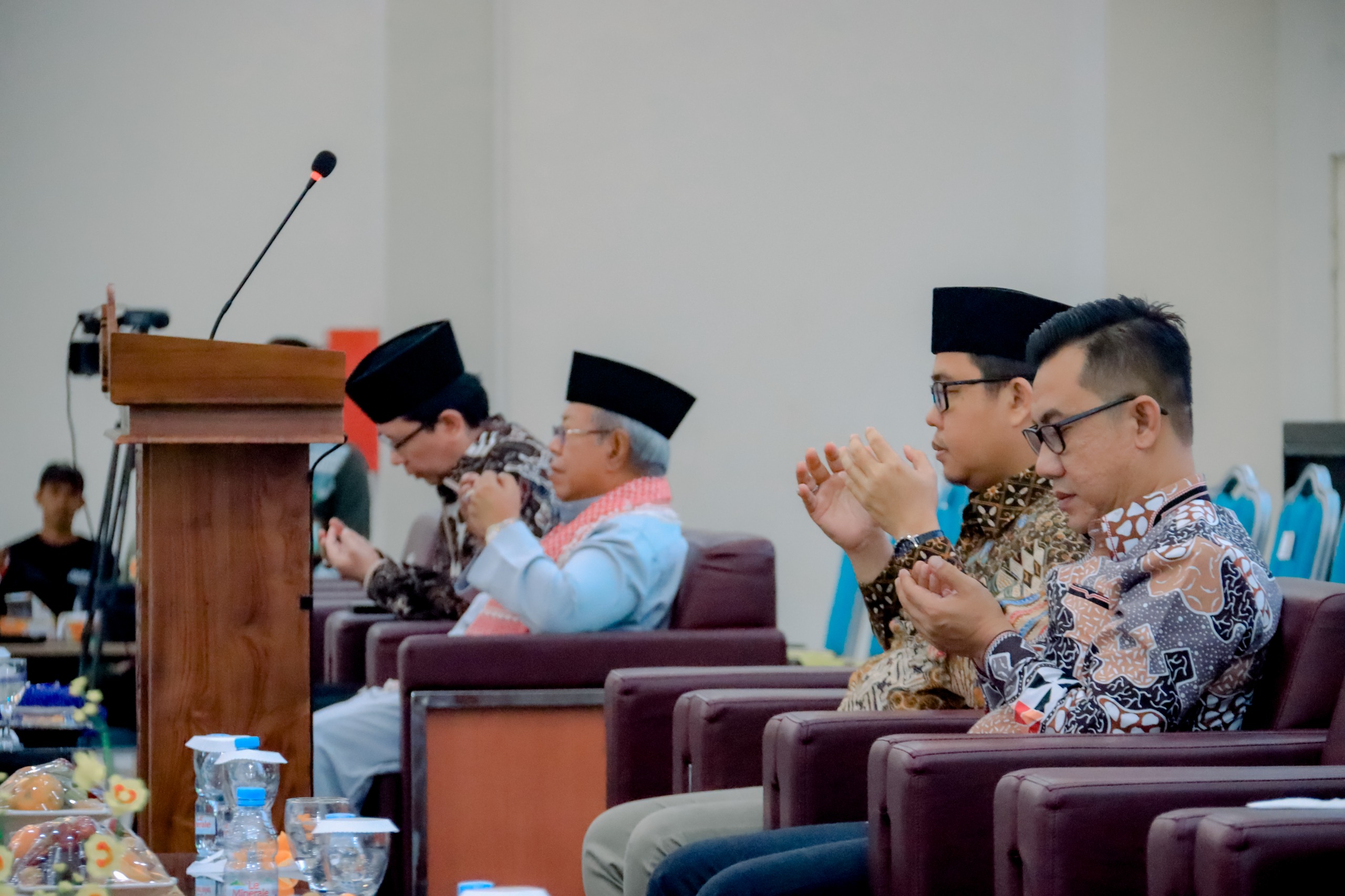 Bawaslu Lampung Hadiri Do'a Bersama Lintas Agama Demi Pemilu Aman, Rukun Dan Damai