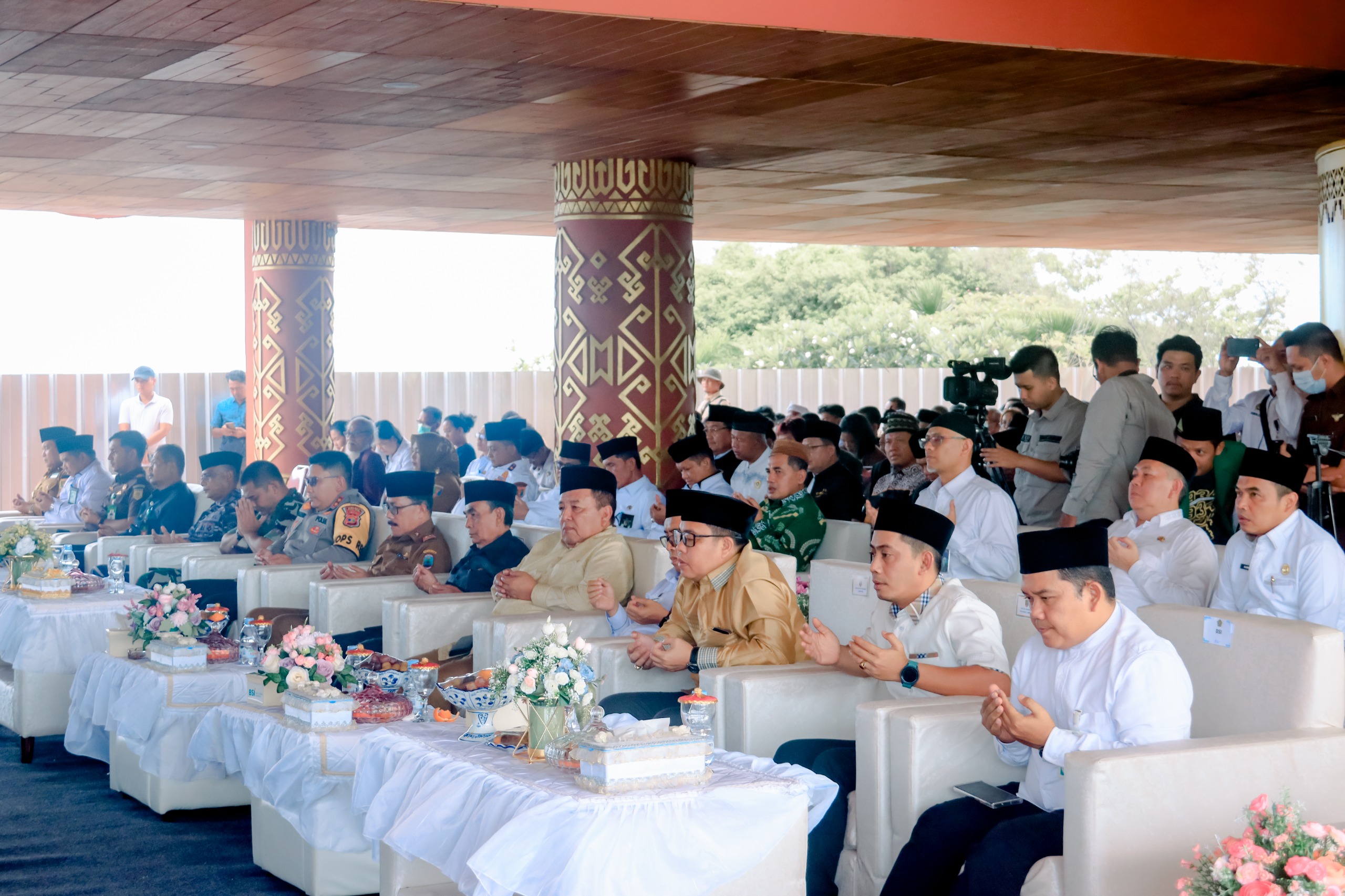 Bawaslu Lampung Hadiri Doa Bersama Dalam Rangka Hari Amal Bhakti Kementerian Agama ke-78