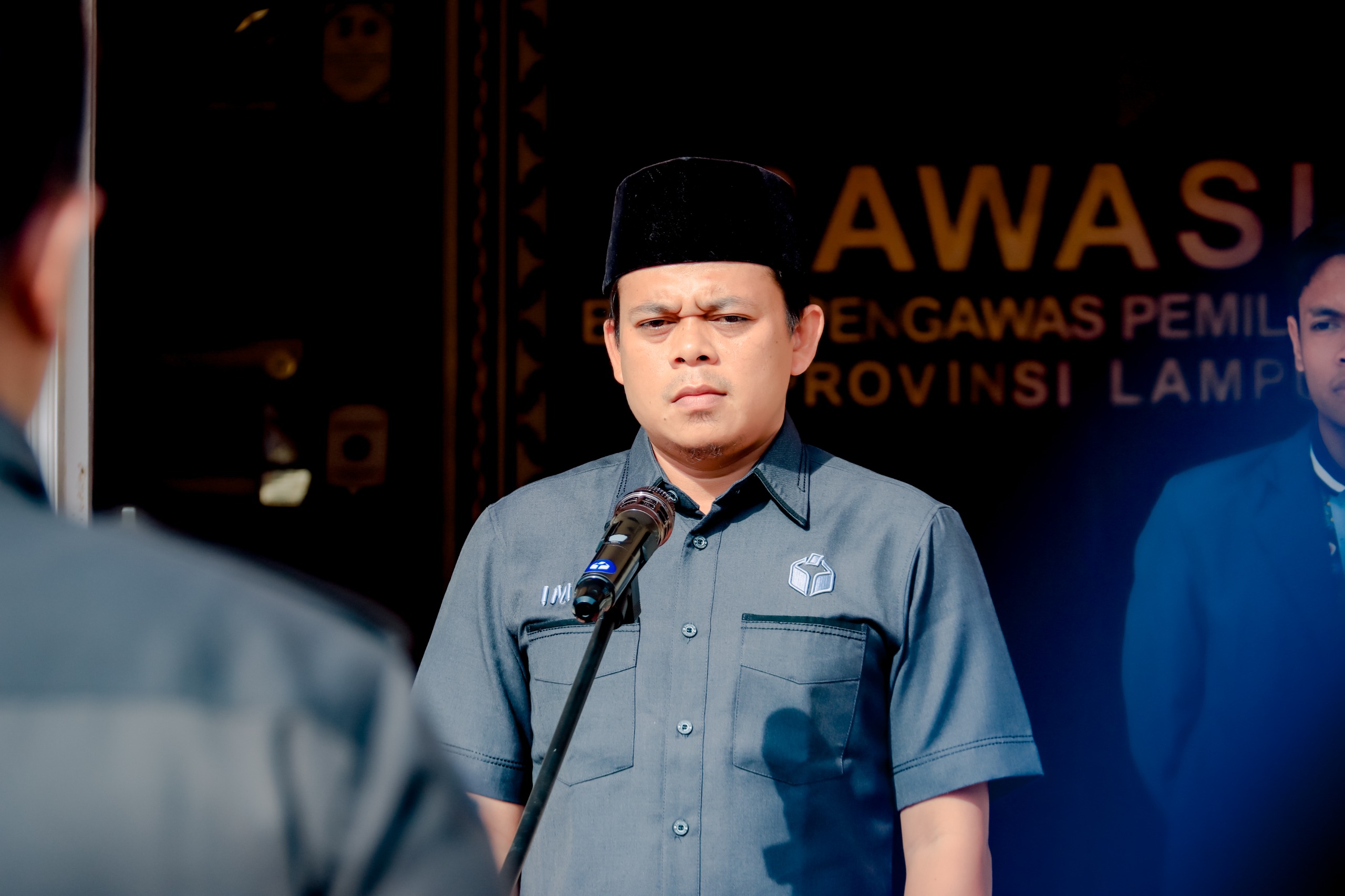 Bawaslu Lampung Gelar Apel, Jajaran Sekretariat Tekankan Memelihara Komitmen Dan Meningkatkan Kualitas