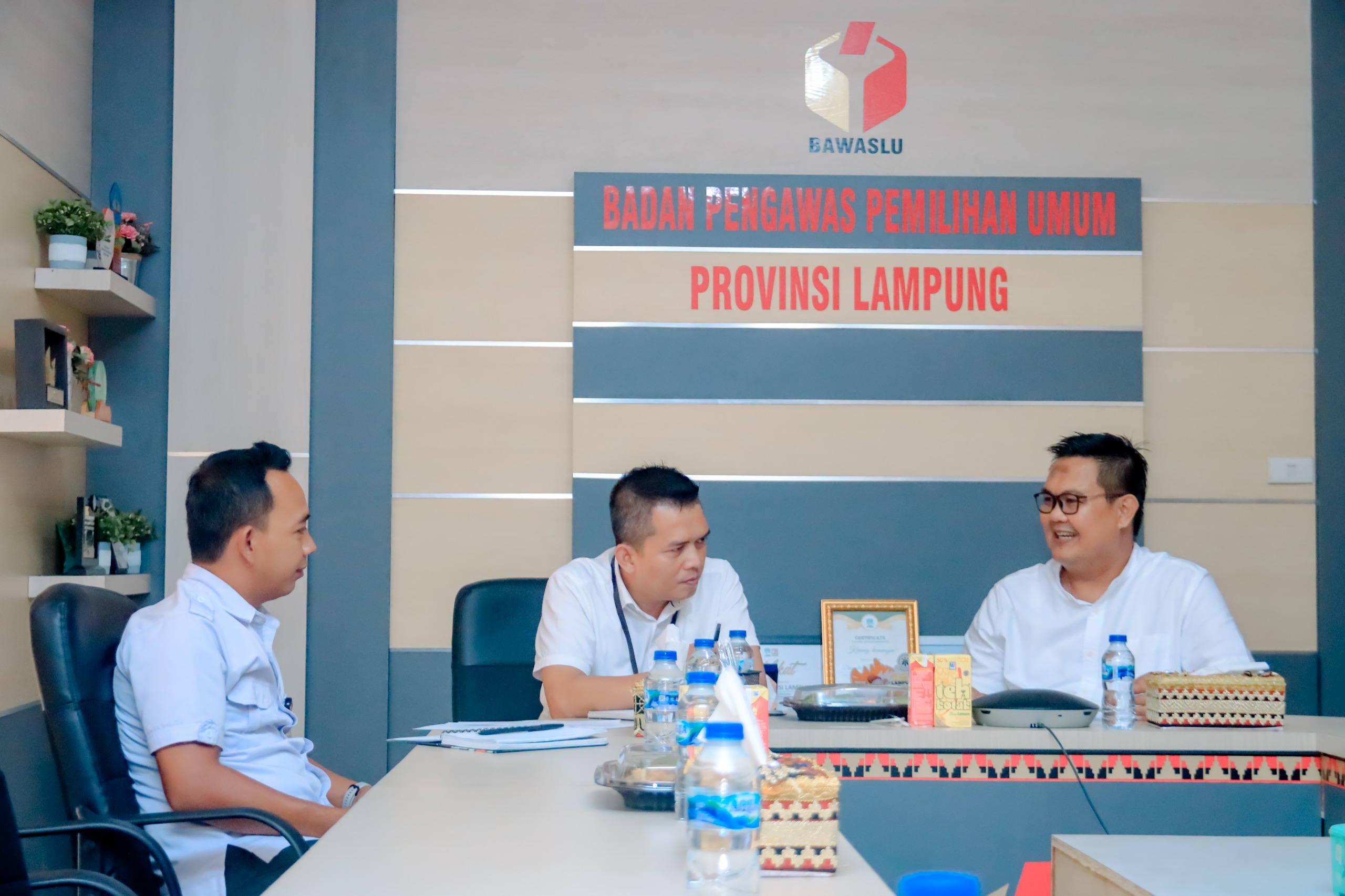 Bawaslu Lampung Terima Audiensi Komisi Yudisial Republik Indonesia