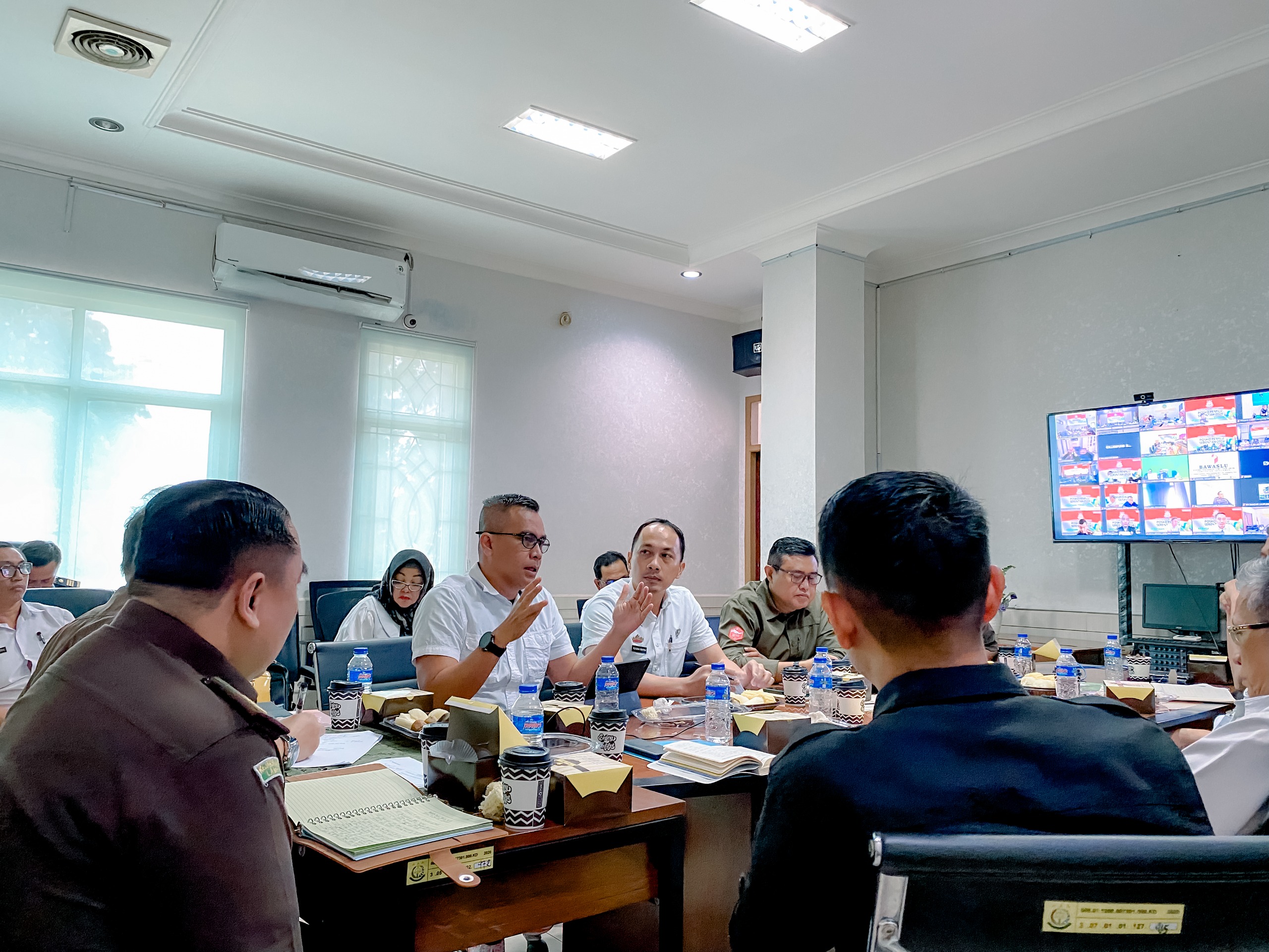Hadiri FGD, Bawaslu Lampung Paparkan Persiapan Pemilu 2024