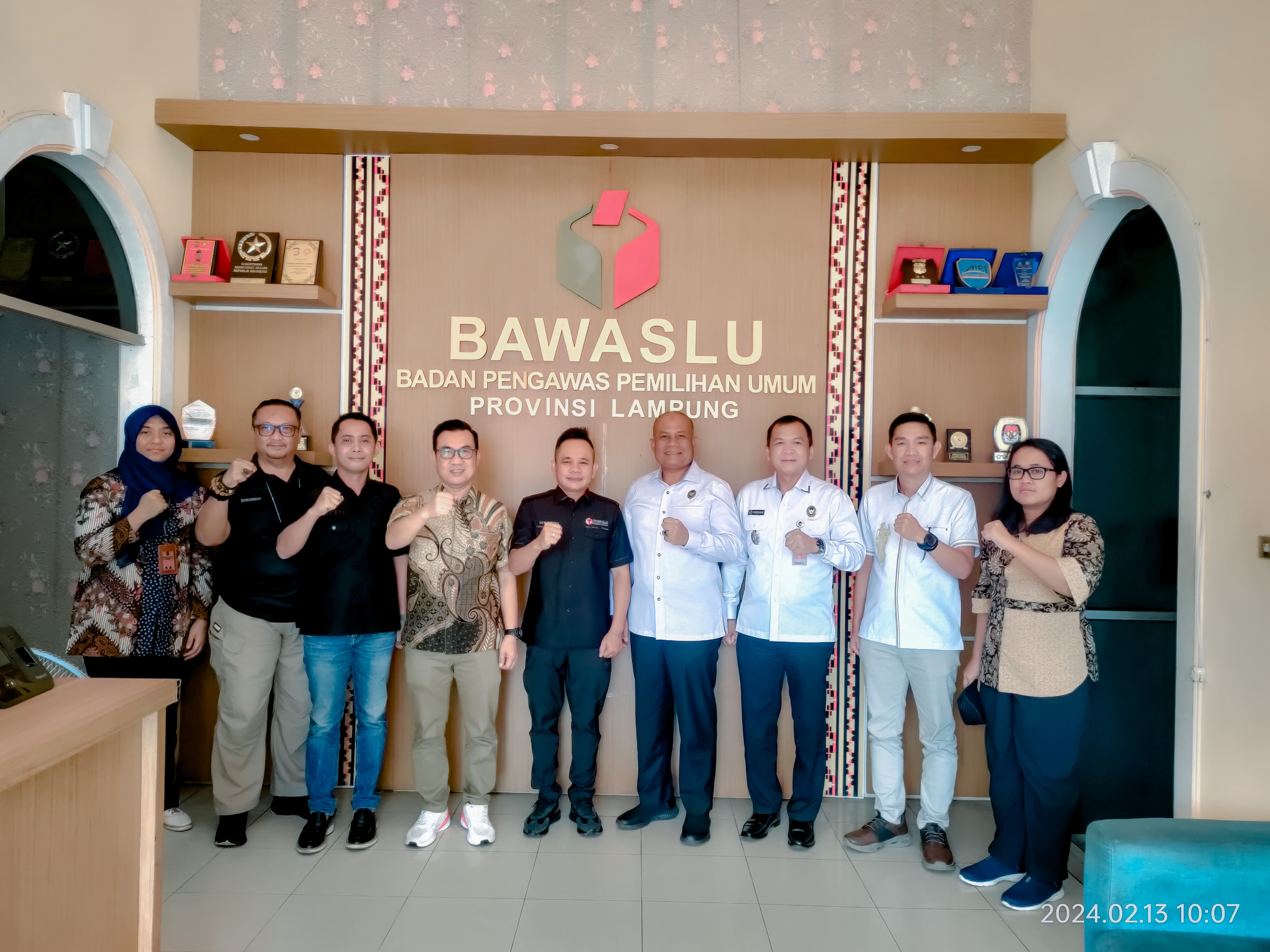 Koordinasi Kesiapan Pengawasan Pemilu, Bawaslu Lampung Dikunjungi Tim Kemenko Polhukam RI