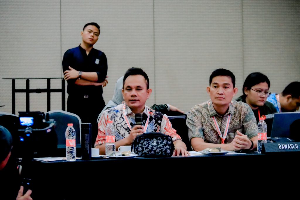 [[Konferensi Pers]] Dihari Terkahir Rekapitulasi Penghitungan Suara Tingkat Provinsi, Bawaslu Lampung Tetap Berkomitmen Mengawasi Secara Melekat