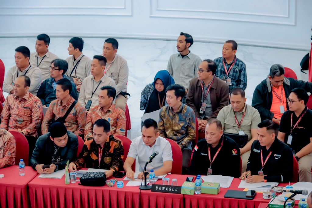 [[Konferensi Pers]] Bawaslu Lampung Hadiri Rekapitulasi Hasil Penghitungan Perolehan Suara Secara Nasional