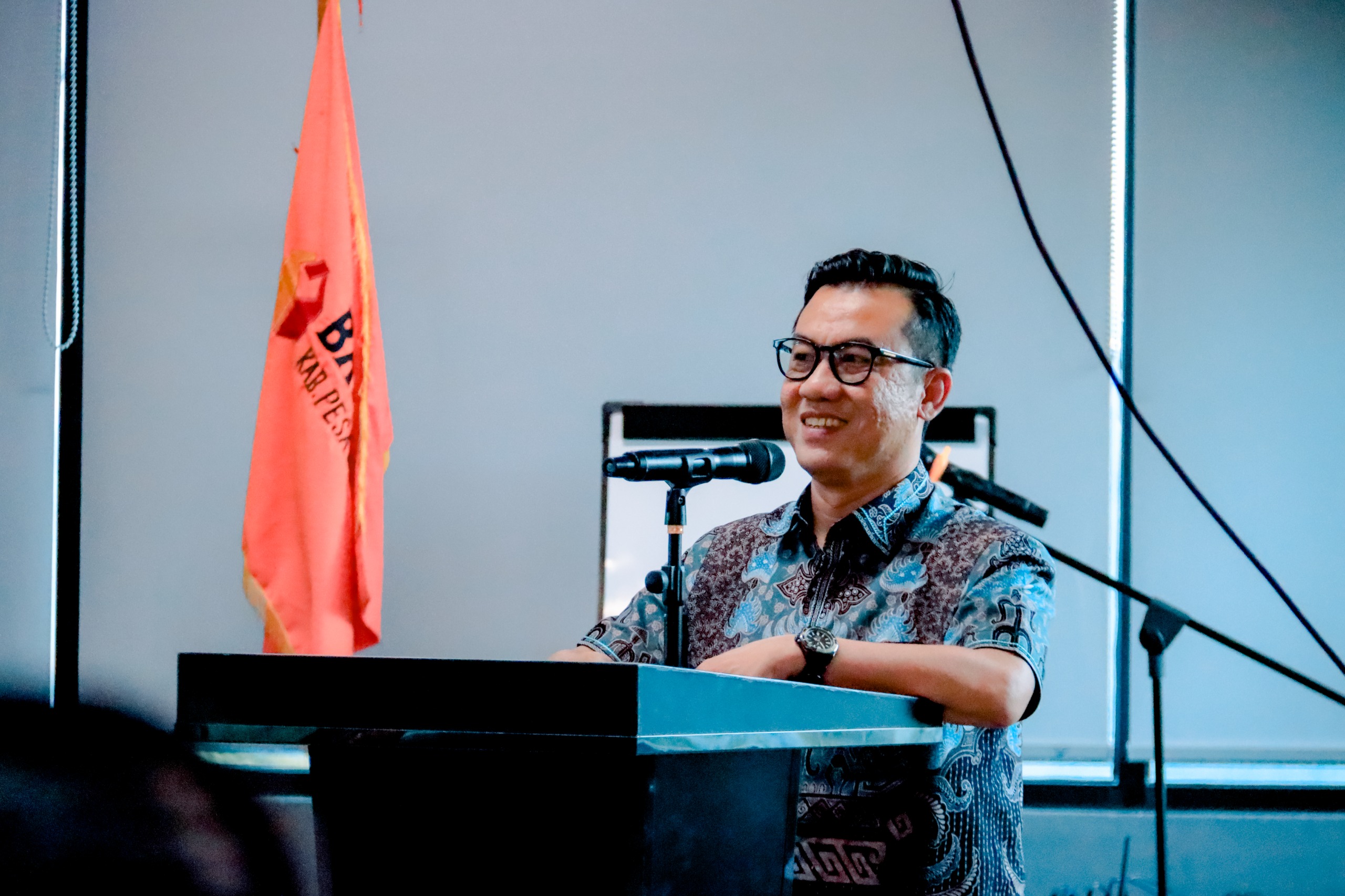 Bawaslu Kabupaten Pesawaran Melantik 33 Anggota Panwaslu Kecamatan