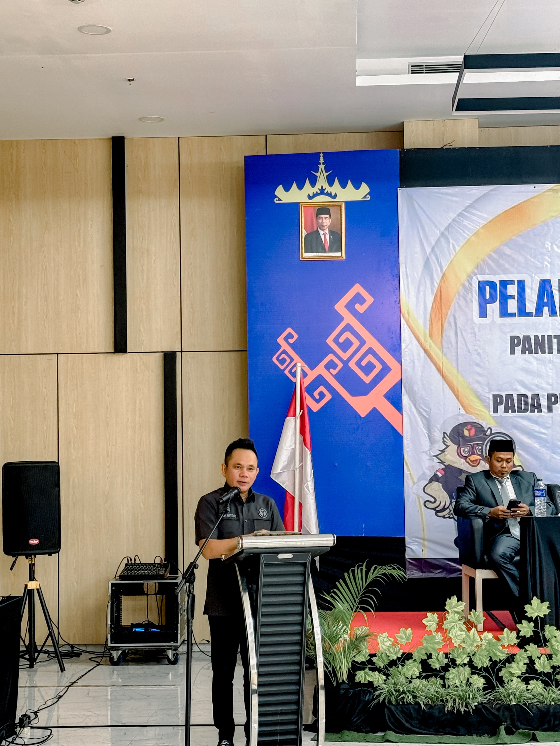 Bawaslu Kabupaten Lampung Tengah Lantik Anggota Panwascam Untuk Pilkada 2024