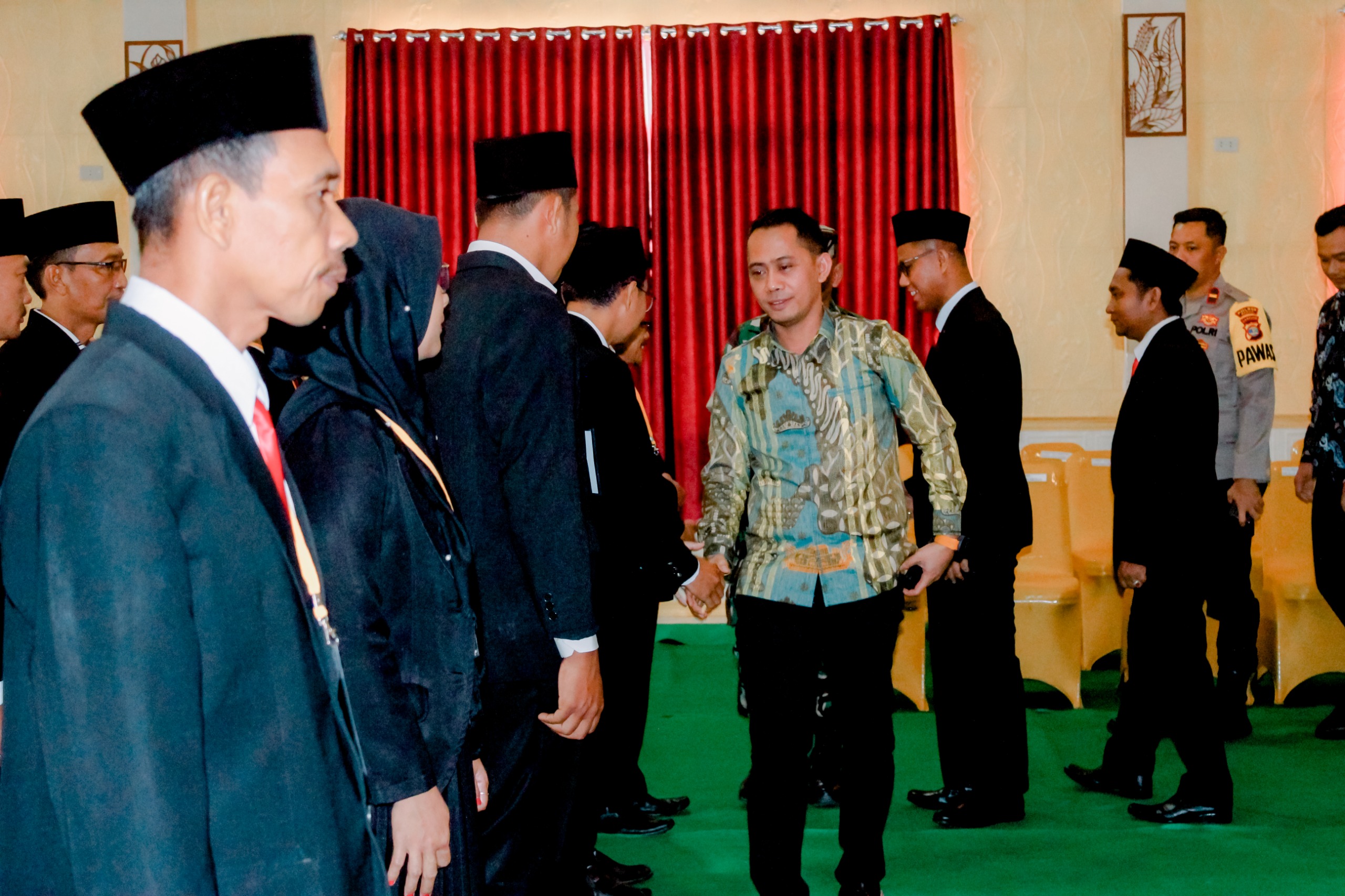 21 Anggota Panwascam Kabupaten Mesuji Dilantik, Bawaslu Lampung Tekankan Pentingnya Sosialisasi Kepada Masyarakat