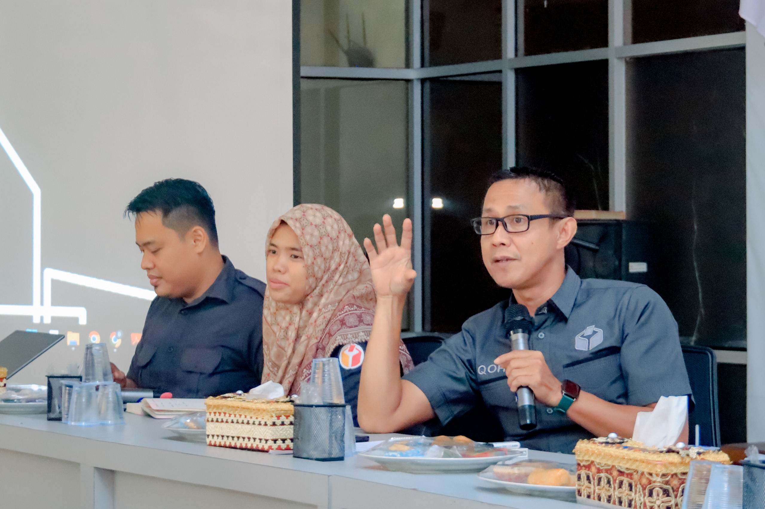 Bawaslu Provinsi Lampung Gelar Pelatihan Videografi dan Editing Video untuk Tim Humas Jelang Pemilu 2024