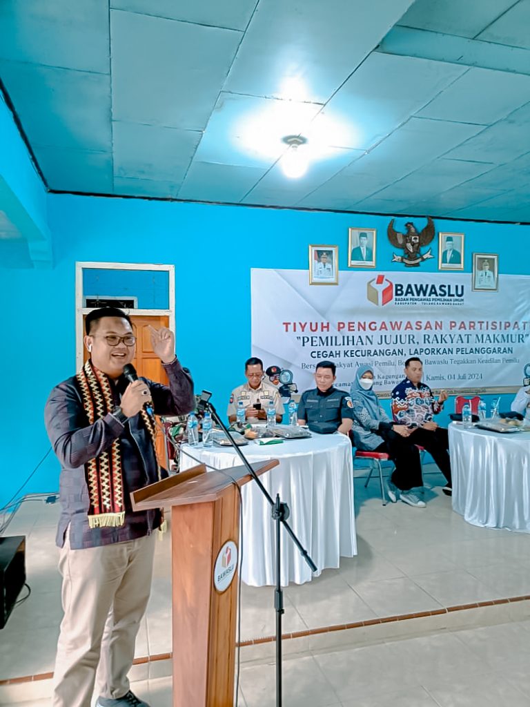 [[Konferensi Pers]] Bawaslu Deklarasikan Tiyuh Pengawasan Partisipatif Di Tulang Bawang Barat Untuk Pilkada Serentak 2024