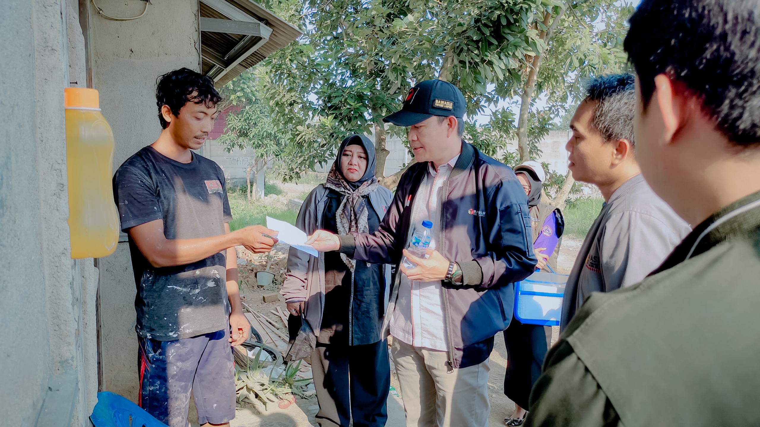 Bawaslu Lampung Awasi Ketat Coklit Data Pemilih Di Lampung Selatan Melalui Uji Petik