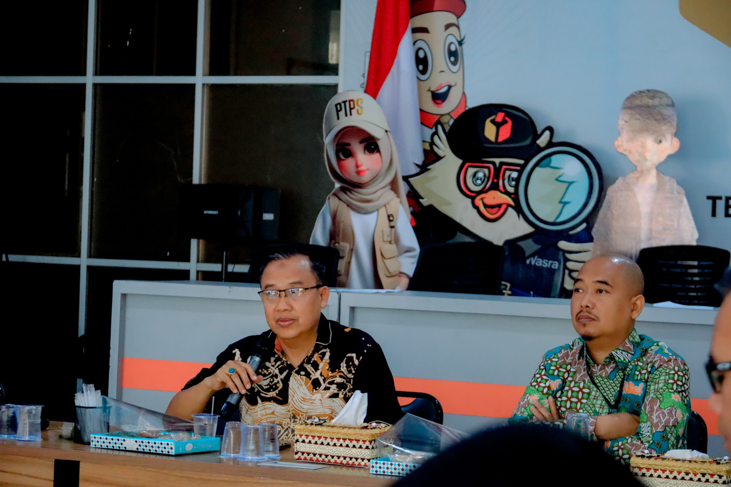 Bawaslu Lampung Gelar Rapat Persiapan Dan Pengisian Laporan Evaluasi Kinerja