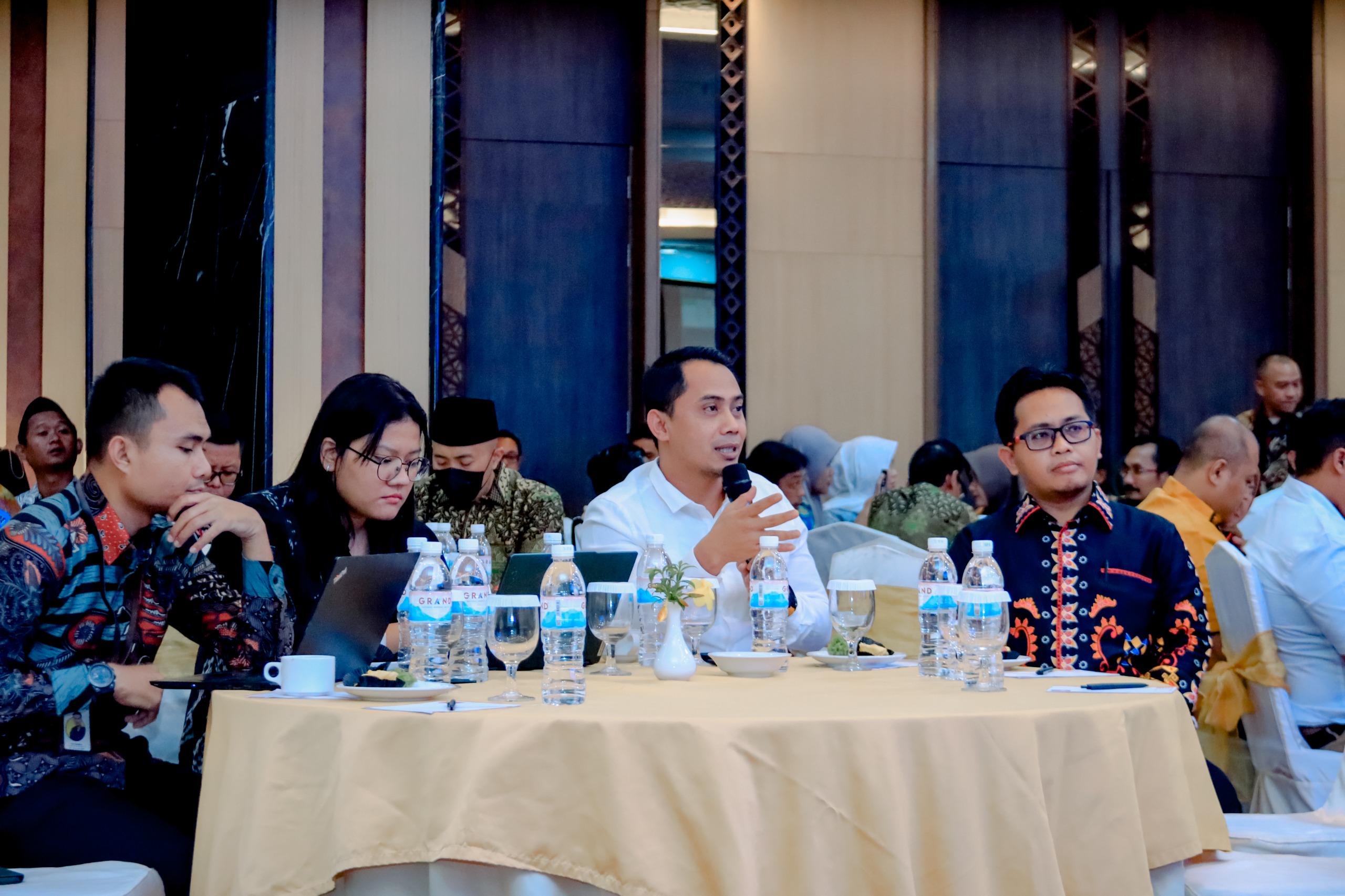 Pleno Rekapitualasi DPS, Bawaslu Lampung Tekankan Pentingnya Transparansi KPU Dalam Proses Rekapitulasi DPS Pilkada 2024