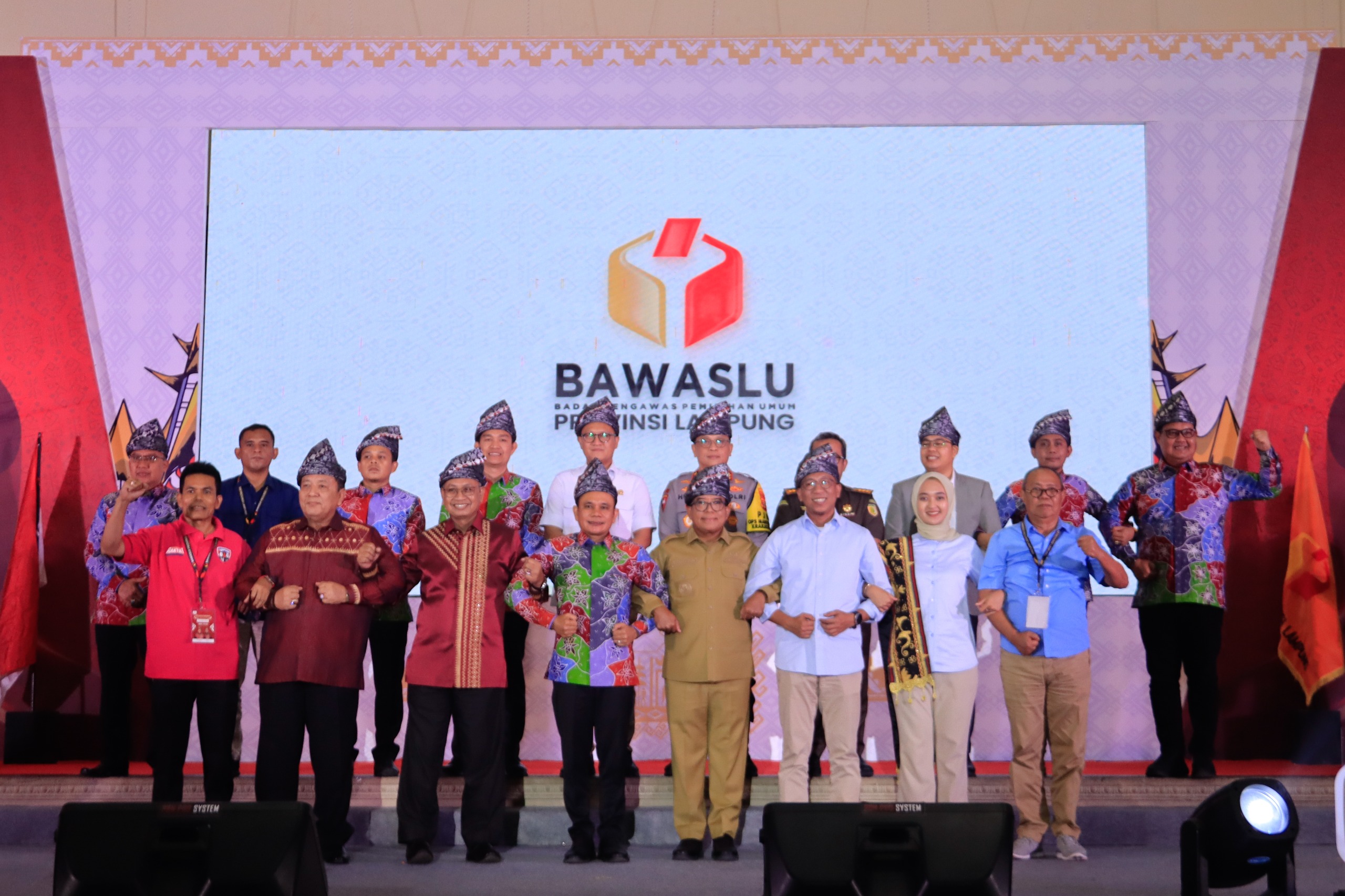 Jaga Keamanan, Persatuan, Dan Netralitas, Bawaslu Lampung Gelar Deklarasi Kampanye Damai Pilgub Lampung Tahun 2024