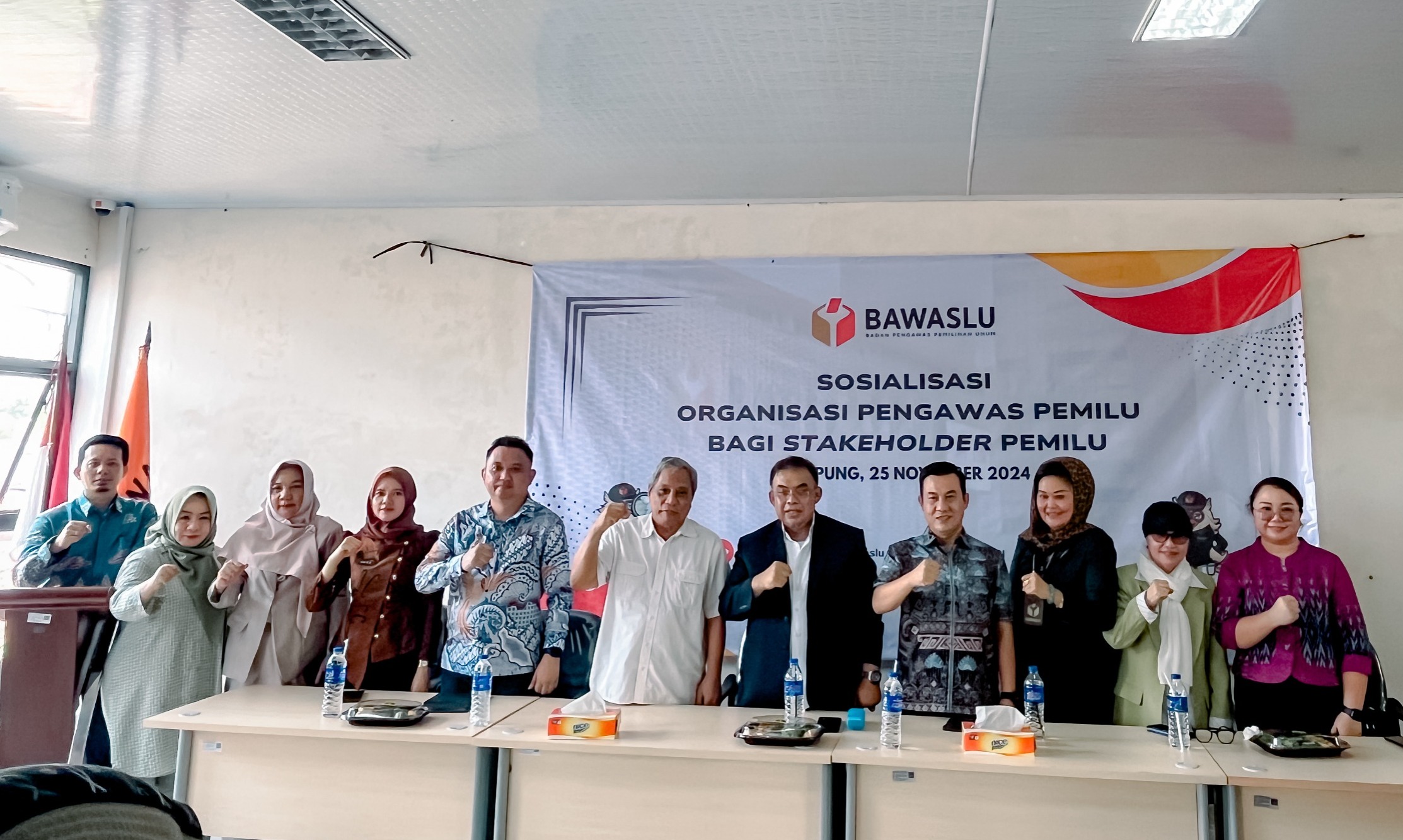 Sosialisasi Organisasi Pengawas Pemilu untuk Stakeholder: Upaya Meningkatkan Kualitas Demokrasi dan Partisipasi Masyarakat