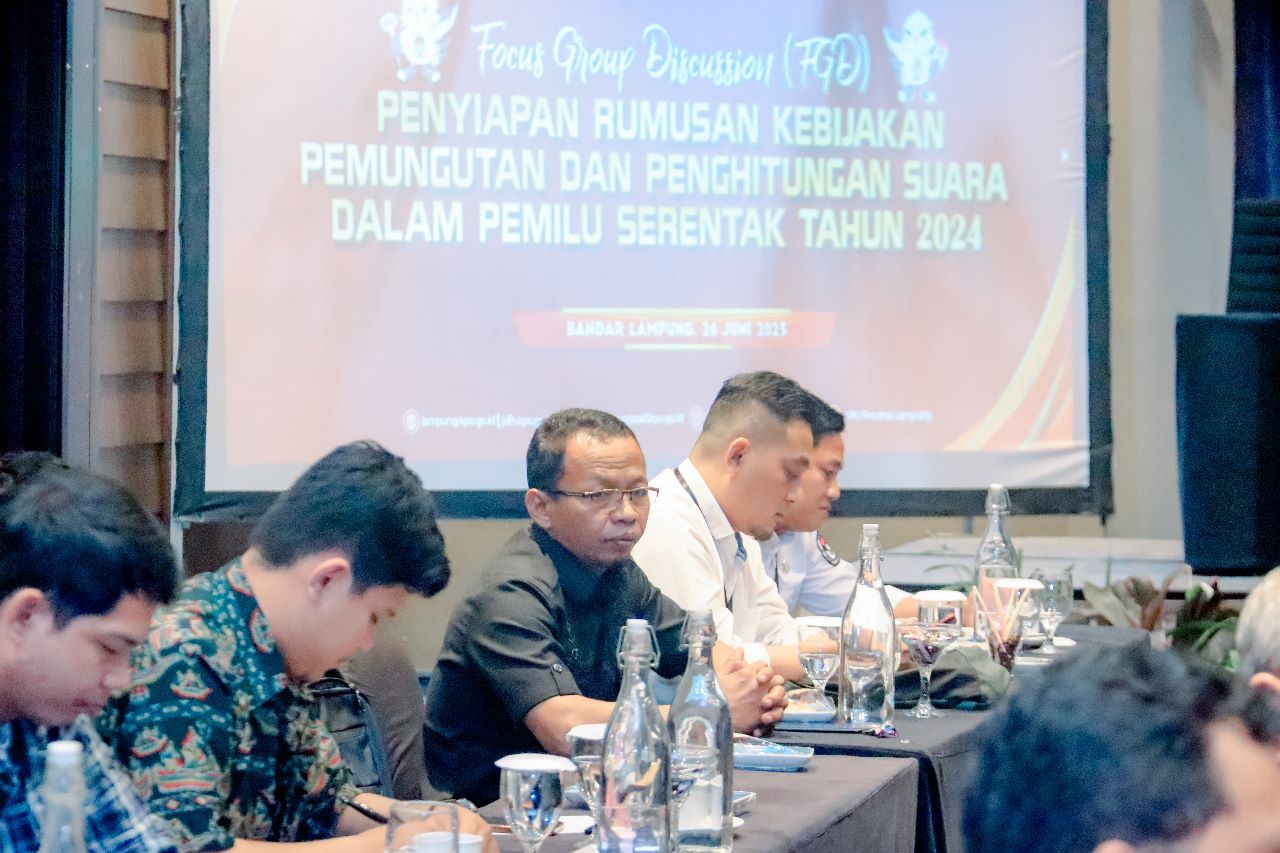 Hadiri FGD KPU, Bawaslu Lampung Bahas Kebijakan Pemungutan dan Penghitungan Suara