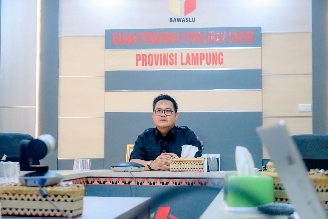 BAWASLU LAMPUNG HADIRI RAPAT PENGAWASAN TAHAPAN PENCALONAN DPR, DPRD PROVINSI, DAN DPRD KAB/KOTA