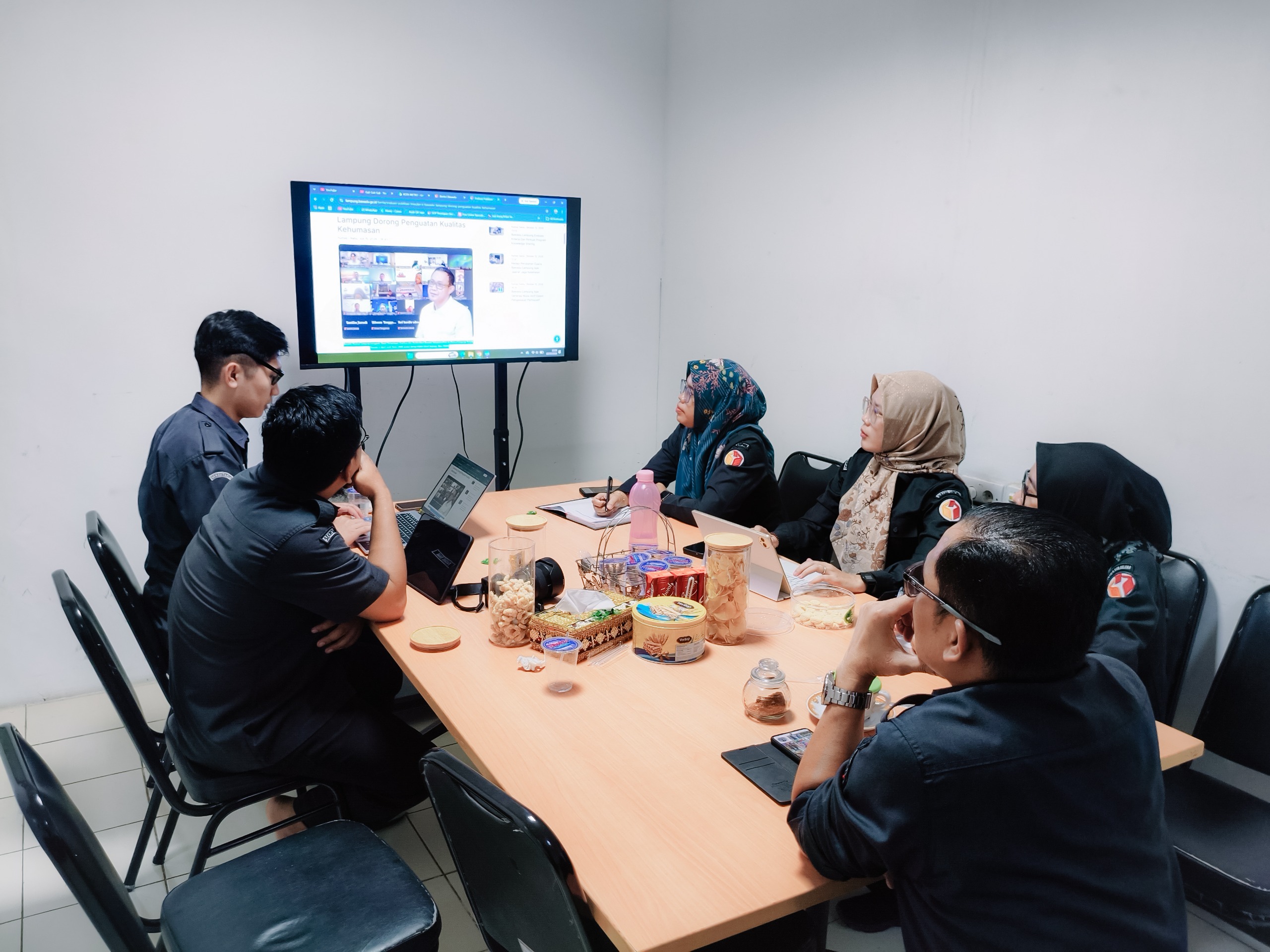 .