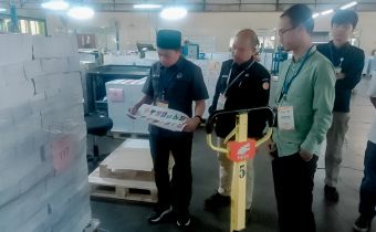 Bawaslu Lampung Awasi Proses Pencetakan, Pengepakkan, Hingga Pendistribusian Surat Suara Pemilu 2024