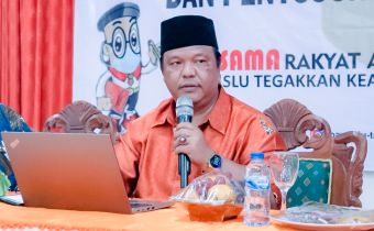 Rapat Evaluasi Pengawasan Coklit, Karno: Mobilitas Perpindahan Penduduk Sangat Dinamis