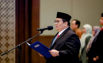 Lantik 72 Anggota Bawaslu Provinsi di 28 Daerah, Bagja Minta Pedomani UU Pemilu