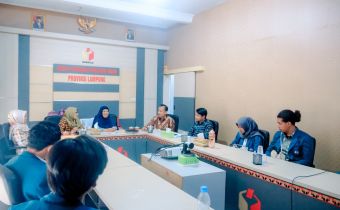 Bawaslu Lampung Terima Penyerahan Mahasiswa Magang MBKM Universitas Lampung