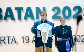 Lantik 1.912 Anggota Bawaslu Kabupaten/Kota 2023-2028, Bagja Minta Jaga Kualitas Demokrasi