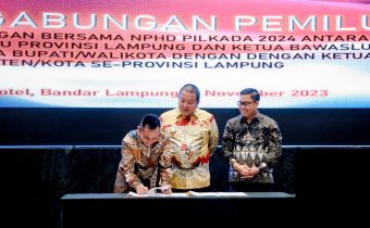 Penandatangan NPHD Pemilihan Kepala Daerah 2024, Bawaslu Lampung Apresiasi Dukungan Pemerintahan Daerah Se-Provinsi Lampung