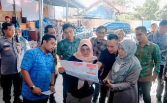 Cek Logistik Pemilu Di Lampung, Lolly : Urgensi Logistik Setara Dengan DPT