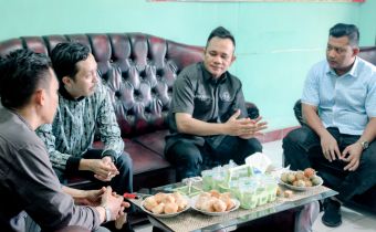 Bawaslu Provinsi Lampung Tinjau Kesiapan Pemilu Di Desa Terbanyak TPS Di Kabupaten Pesawaran