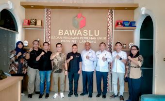 Koordinasi Kesiapan Pengawasan Pemilu, Bawaslu Lampung Dikunjungi Tim Kemenko Polhukam RI