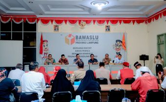 Bawaslu Lampung Tanggapi Aksi Demonstrasi Masyarakat Yang Tergabung Dalam AML-TPC
