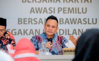 [[Konferensi Pers]] Bawaslu Lampung Tanggapi Aksi Demonstrasi Masyarakat Yang Tergabung Dalam AML-TPC