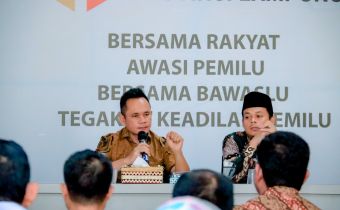 [[Konferensi Pers]] Persiapan Rapat Pleno Terbuka Rekapitulasi Perolehan Suara Tingkat Provinsi Lampung, Bawaslu Lampung Gelar Rapat Koordinasi