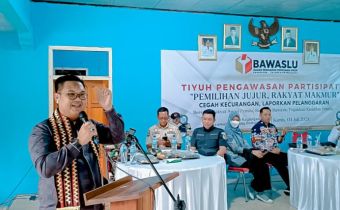 [[Konferensi Pers]] Bawaslu Deklarasikan Tiyuh Pengawasan Partisipatif Di Tulang Bawang Barat Untuk Pilkada Serentak 2024