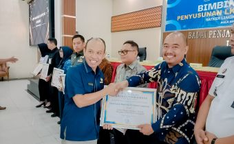 Bawaslu Provinsi Lampung Raih Penghargaan KPPN Award sebagai Satker Pengguna KKP Terbaik