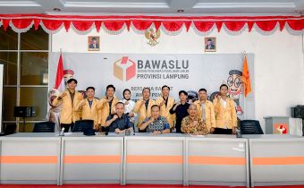 Bawaslu Lampung Terima Mahasiswa PKL Universitas Mitra Indonesia