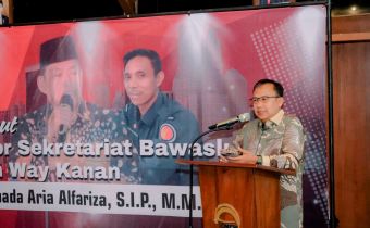 Bawaslu Lampung Hadiri Serah Terima Jabatan Koordinator Sekretariat Bawaslu Kabupaten Way Kanan