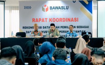 Bawaslu Lampung Gelar Rapat Koordinasi Rekonsiliasi Data Hibah Pemilihan: Menjamin Akuntabilitas dan Transparansi Keuangan
