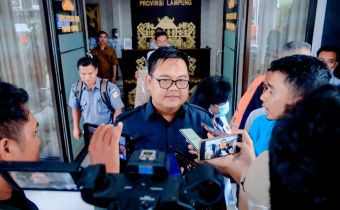 [[Konferensi Pers]] Pastikan Kesiapan Pilkada 2024 Di Provinsi Lampung, Bawaslu Mitigasi Sejumlah Persoalan