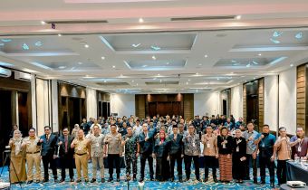 Bawaslu Lampung Awasi Melekat Rapat Pleno Terbuka KPU Bandar Lampung untuk Rekapitulasi Pilkada Serentak 2024