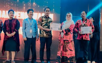 Bawaslu Lampung Raih Apresiasi Pencegahan Dan Pengawasan Partisipatif Teraktif Tingkat Provinsi