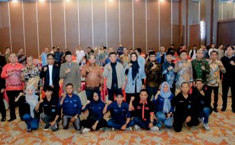 Bawaslu Provinsi Lampung Hadiri Malam Puncak HUT Ke-12 Surat Kabar Harian Pilar